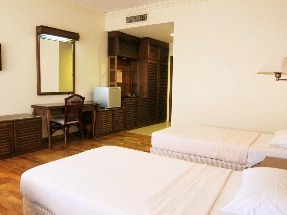 Gemas Golf Resort Ngoại thất bức ảnh