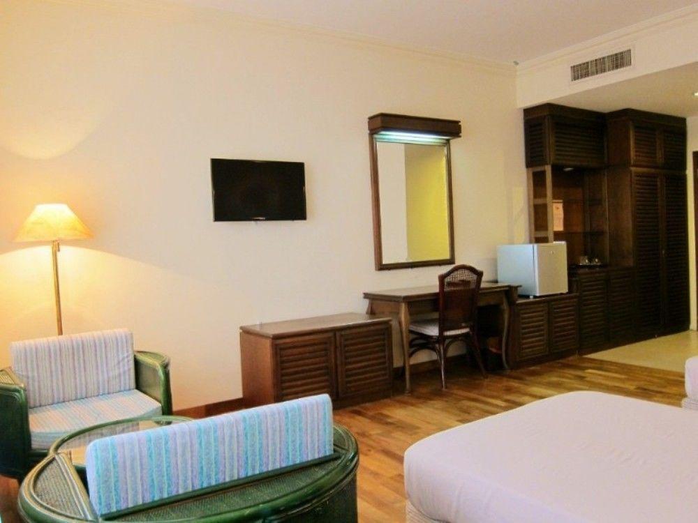 Gemas Golf Resort Ngoại thất bức ảnh