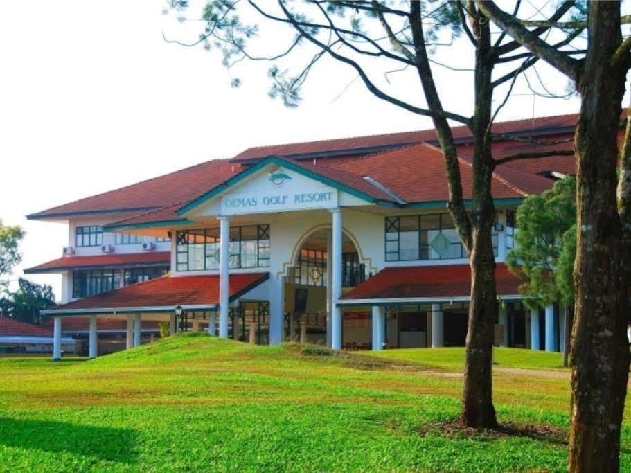 Gemas Golf Resort Ngoại thất bức ảnh